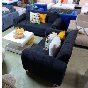 5-Seater Black Sofa – Modern Design